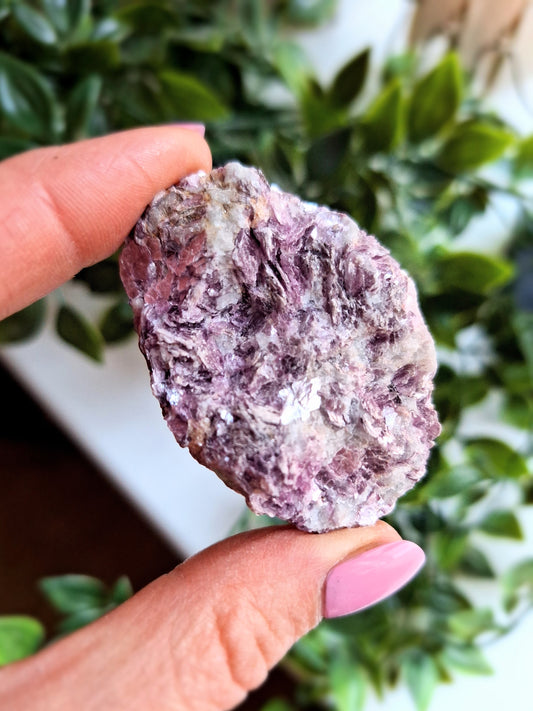 Raw Purple Mica Lepidolite